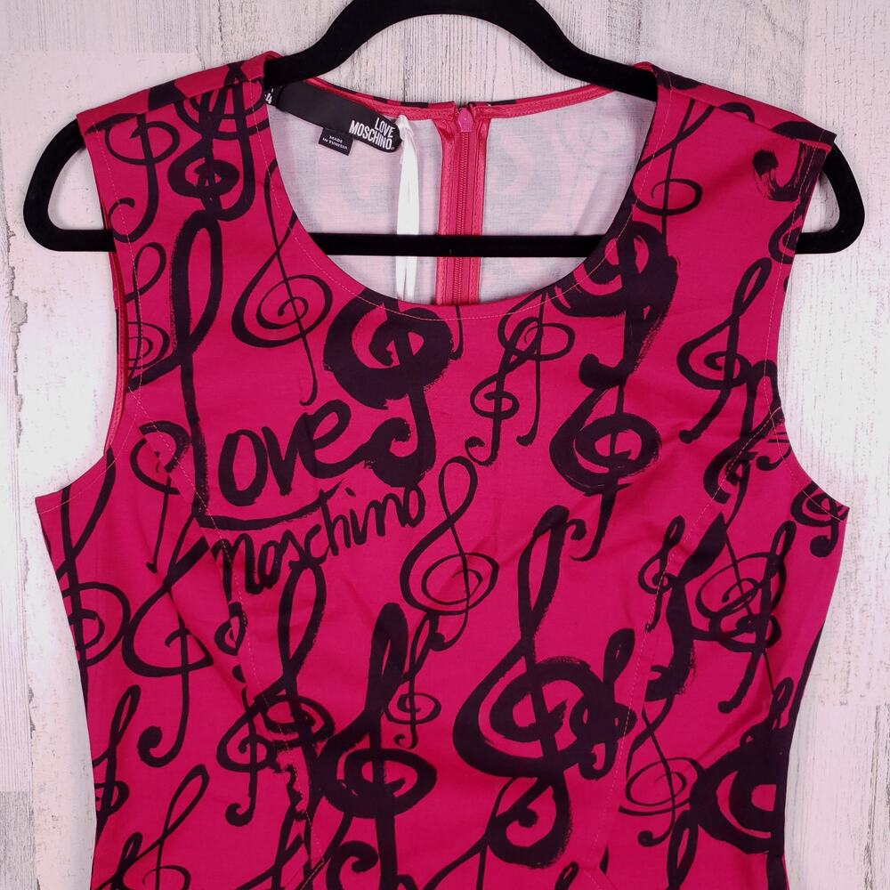 NWT Love Moschino Fuchsia Music Note Sheath Sleeveless Dress Women's Size 8 - Picture 2 of 11